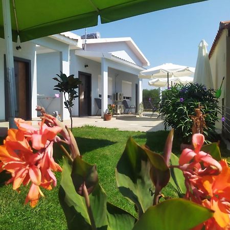 Efi Apartments Фанарион Екстериор снимка